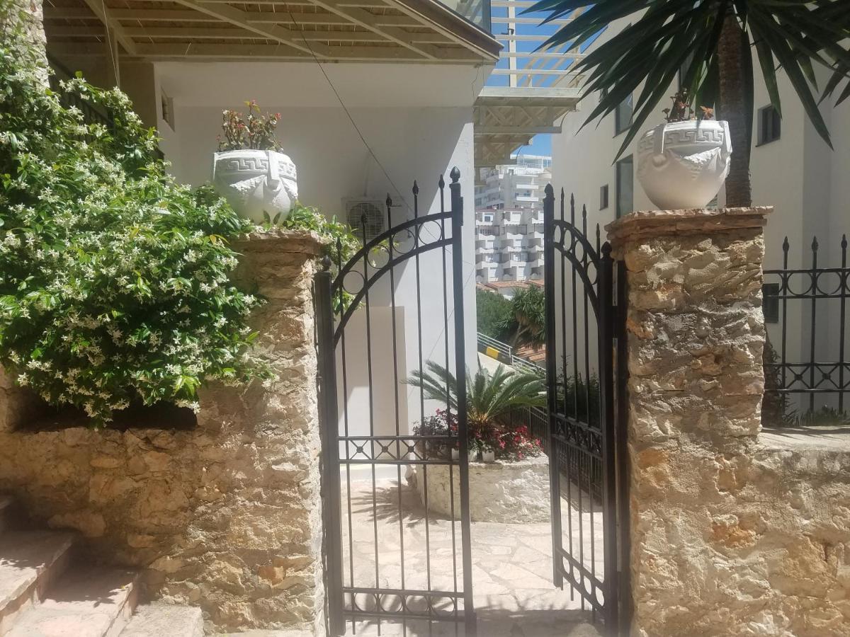 Apartamente Duplex Berti Sarandë 外观 照片
